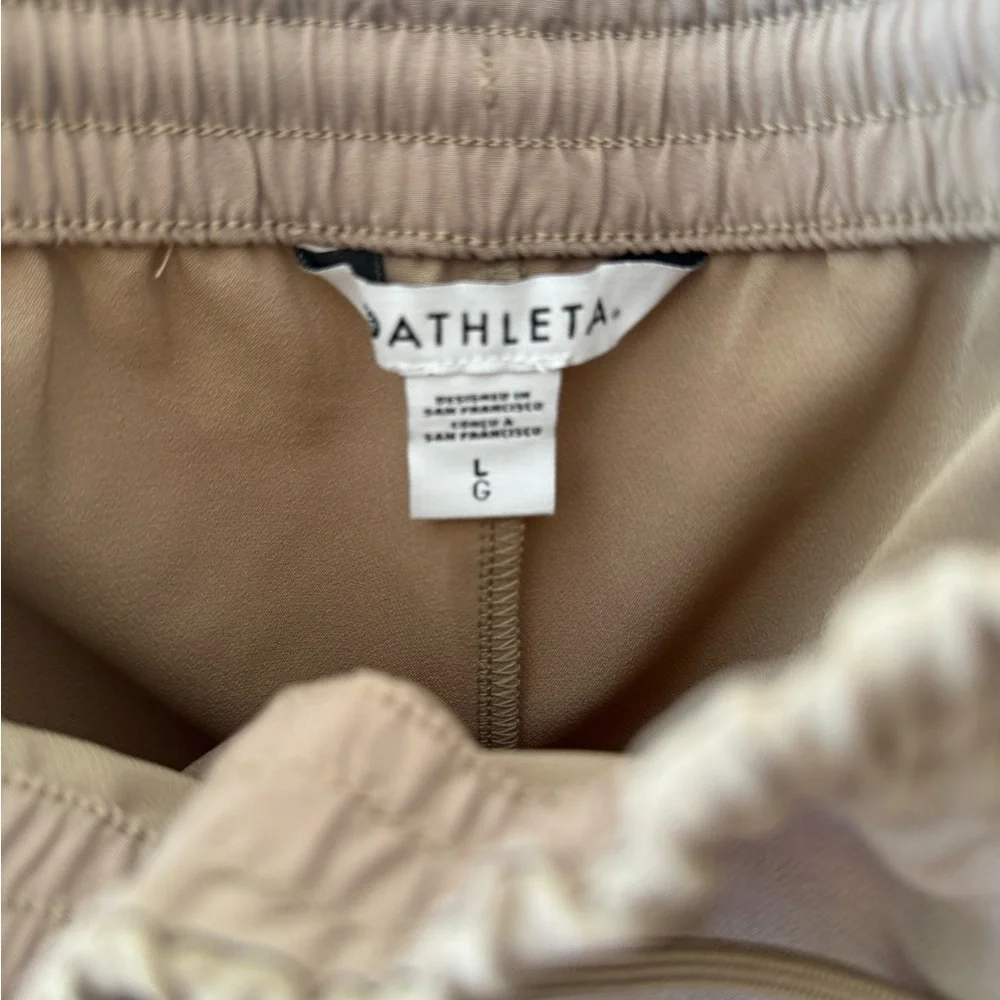 SOLD Athleta Beige Cargo Promenade Pant - Picture 6 of 8